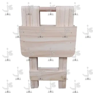 Banco plegable asiento cuadrado de 0,30 X 0,30 con patas reforzadas con parantes hecha de madera de pino. Fabricado por JS. Fábrica de muebles.