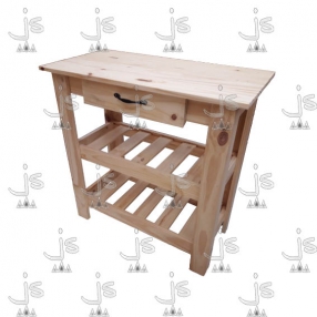 Mesa quesera campo de 0.80 con dos estantes y un cajón con tirador hecho de madera de pino. Fabricado por JS. Fábrica de muebles.