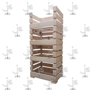 Cajon frutero de cuatro estantes hecho de madera de pino. Fabricado por JS. Fábrica de muebles.
