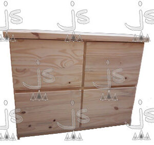 Botinero de cuatro cajones plegables con dos estantes por cada cajón hecho de madera de pino. Fabricado por JS. Fábrica de muebles.