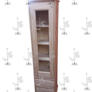 Cristalero vajillero de cuatro patas con una puerta vitrina con cuatro estantes y dos cajones hecho de madera de pino. Fabricado por JS. Fábrica de muebles.