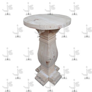 Mesa Auxiliar Redonda Roma de cuatro patas hecho de madera de pino. Fabricado por JS. Fábrica de muebles.