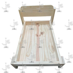 Camita para mascotas hecho de madera de pino. Fabricado por JS. Fábrica de muebles.
