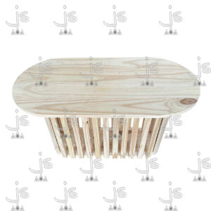 Mesa ratona ovalada varillada fabricada en madera de pino por js muebles fábrica de muebles y carpintería mayorista y minorista en San Fernando.